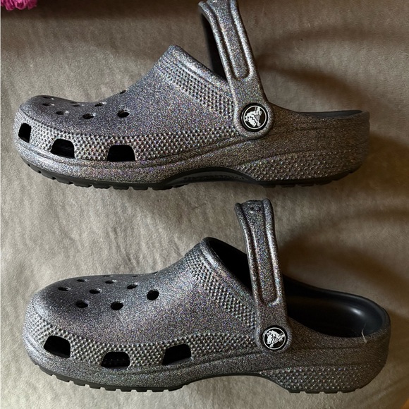 Women’s Black/Silver Glitter Crocs 🐊 - Picture 6 of 6